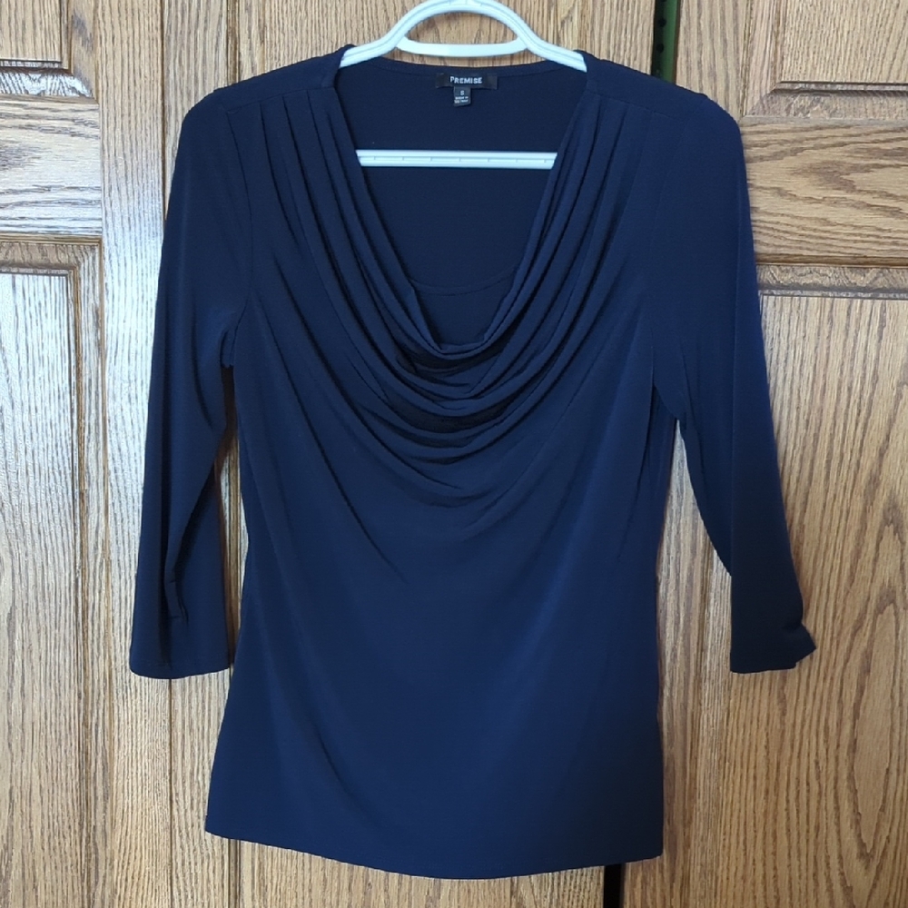 Navy Scoop Neck Top With 3/4 Length Sleeves